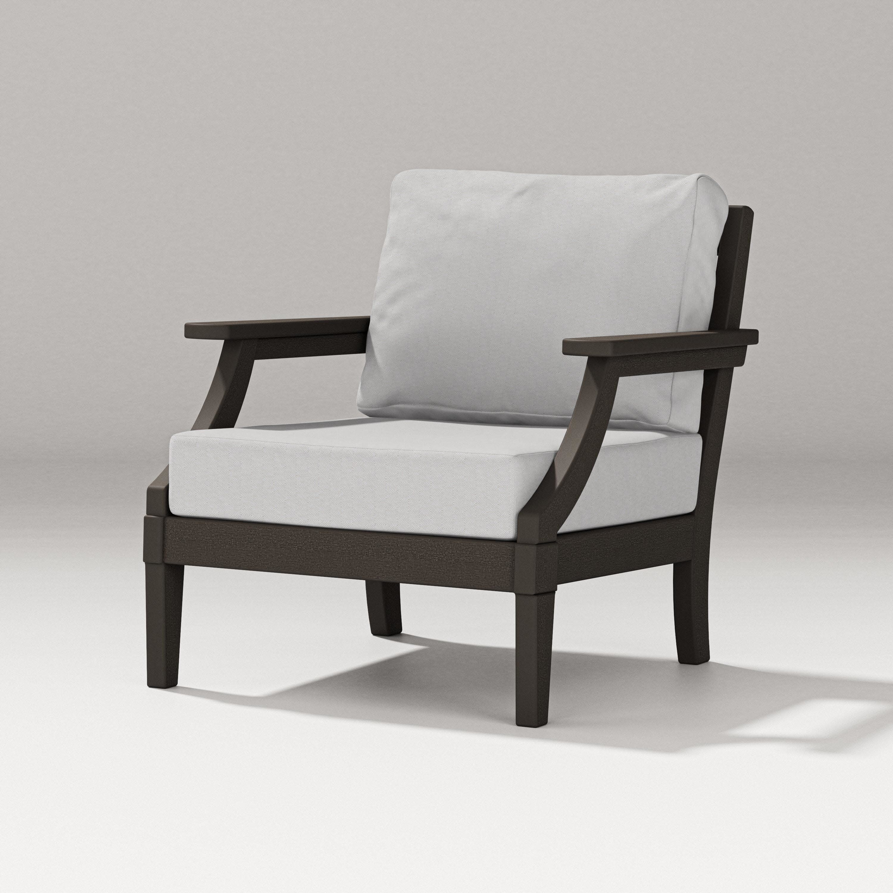 Estate Lounge Chair in Vintage Coffee / Diamond in the Rough