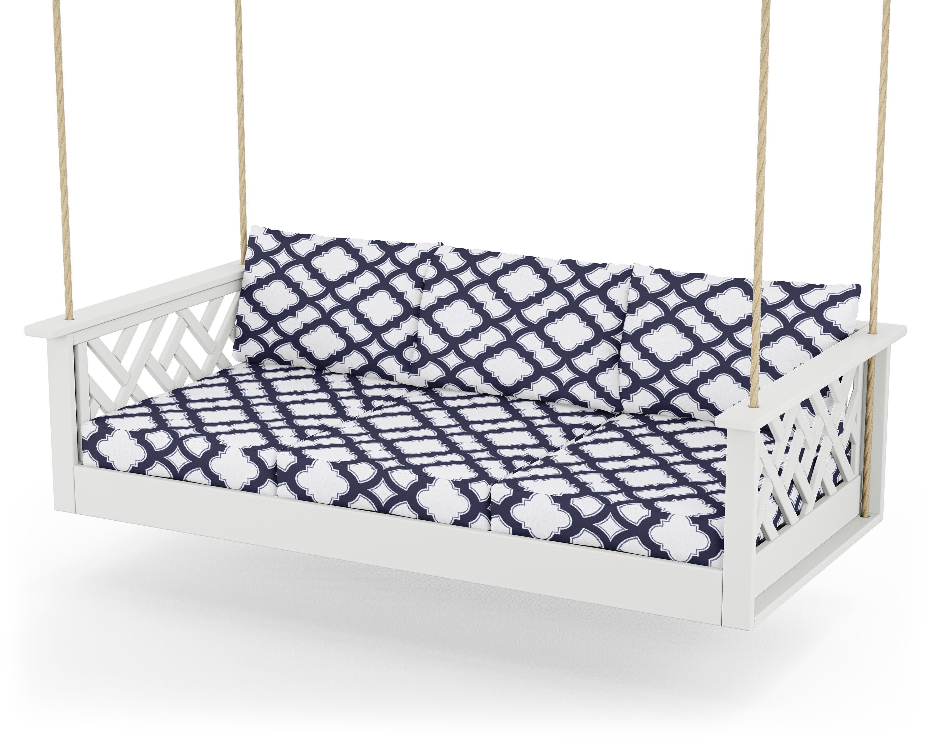 Chippendale Daybed Swing in White / Trellis Navy