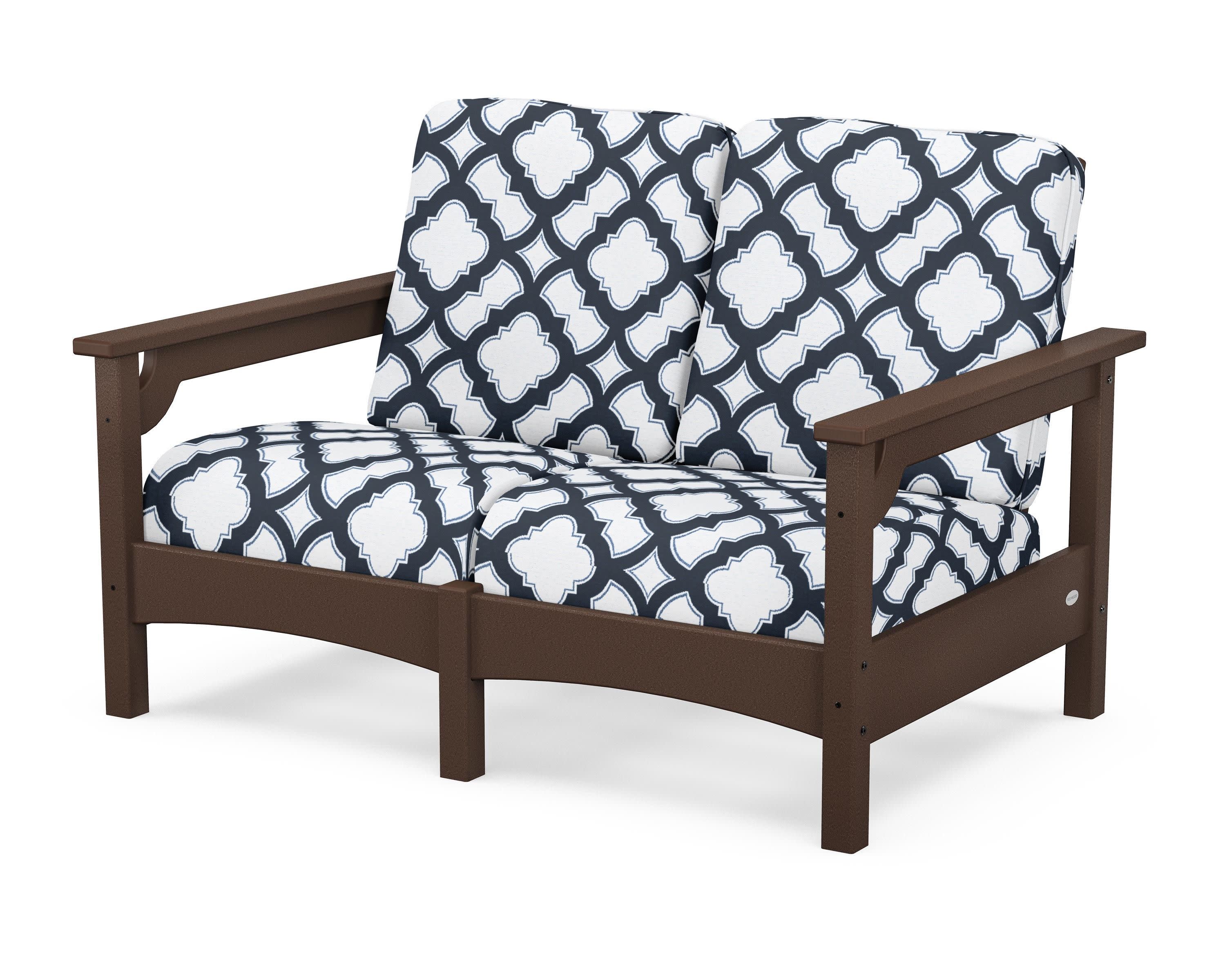 Club Loveseat in Mahogany / Trellis Marine Indigo