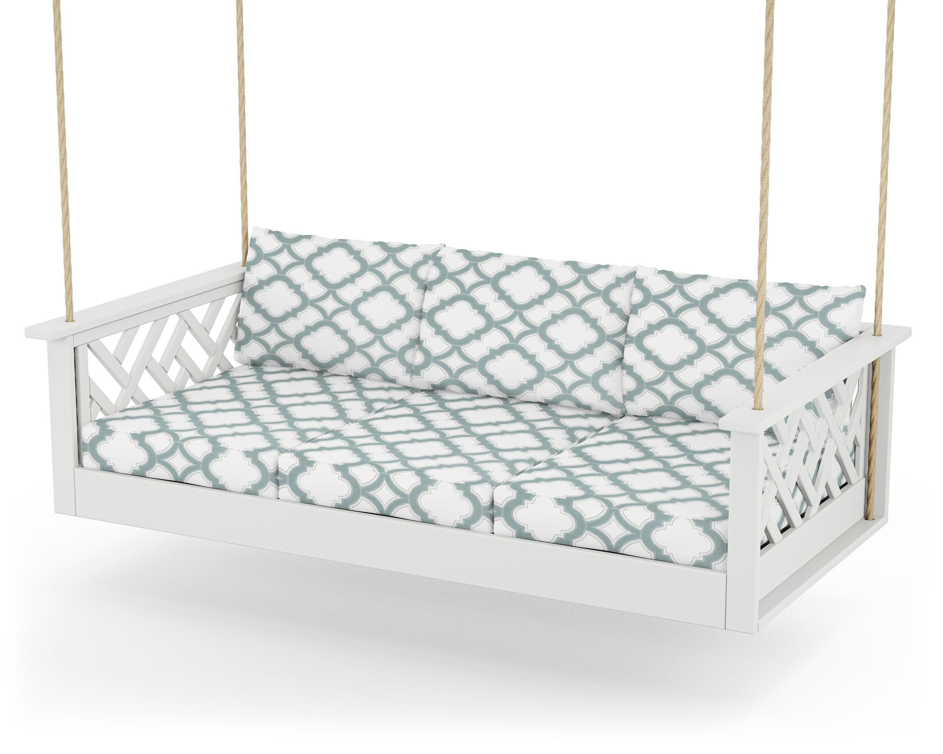 Chippendale Daybed Swing in White / Trellis Glacier Spa