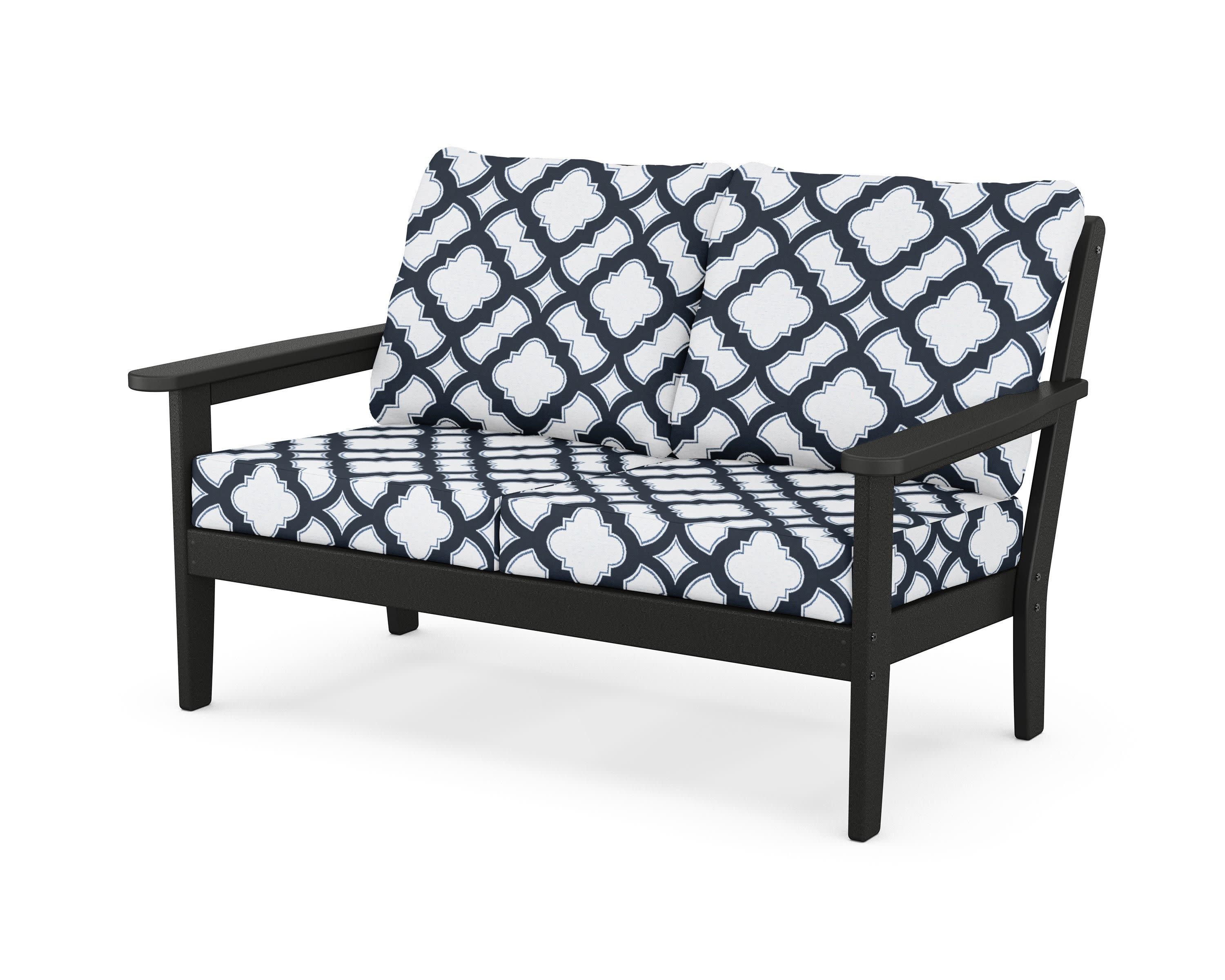 Cottage Deep Seating Loveseat in Black / Trellis Marine Indigo