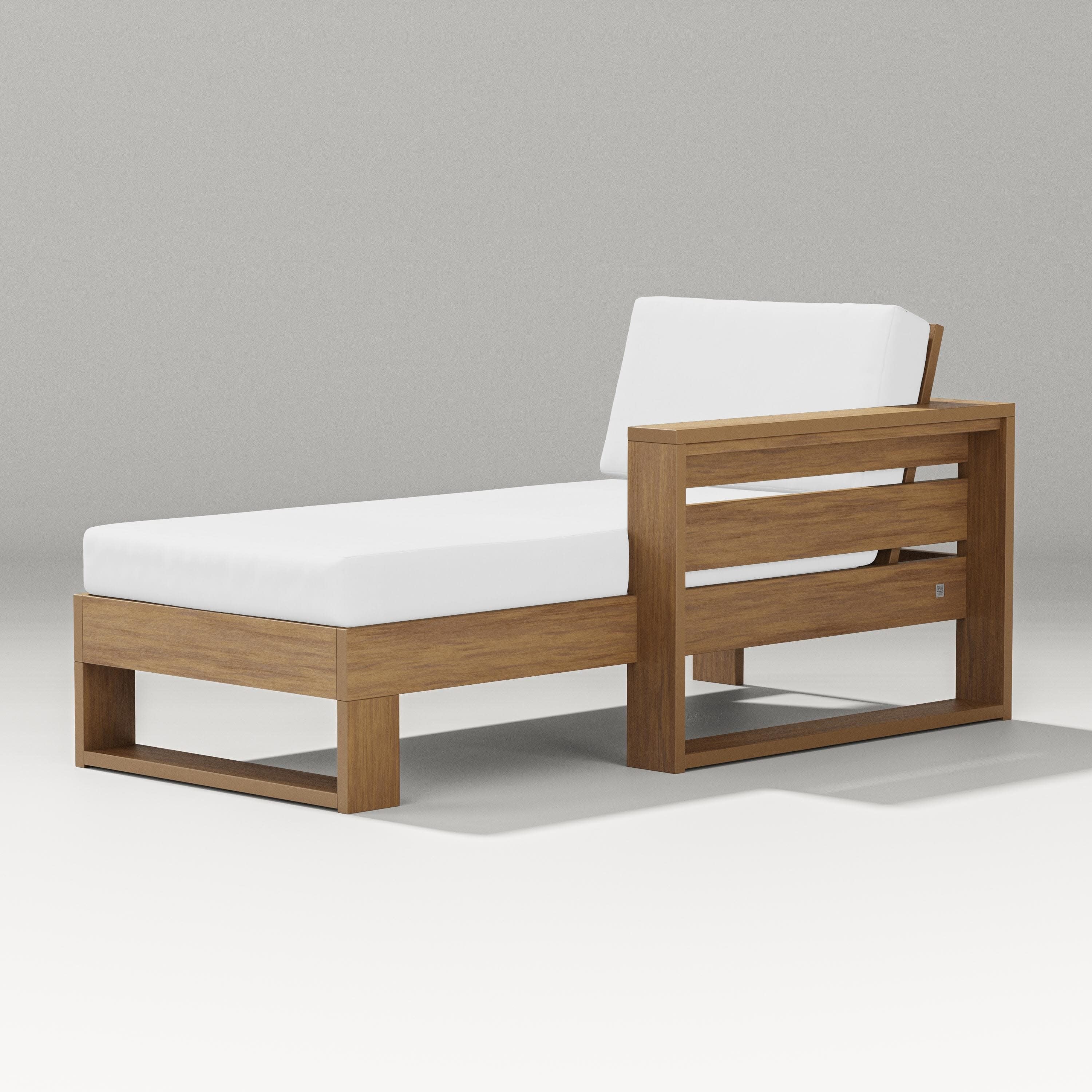 Latitude Modular Right Arm Chaise in Natural / Natural