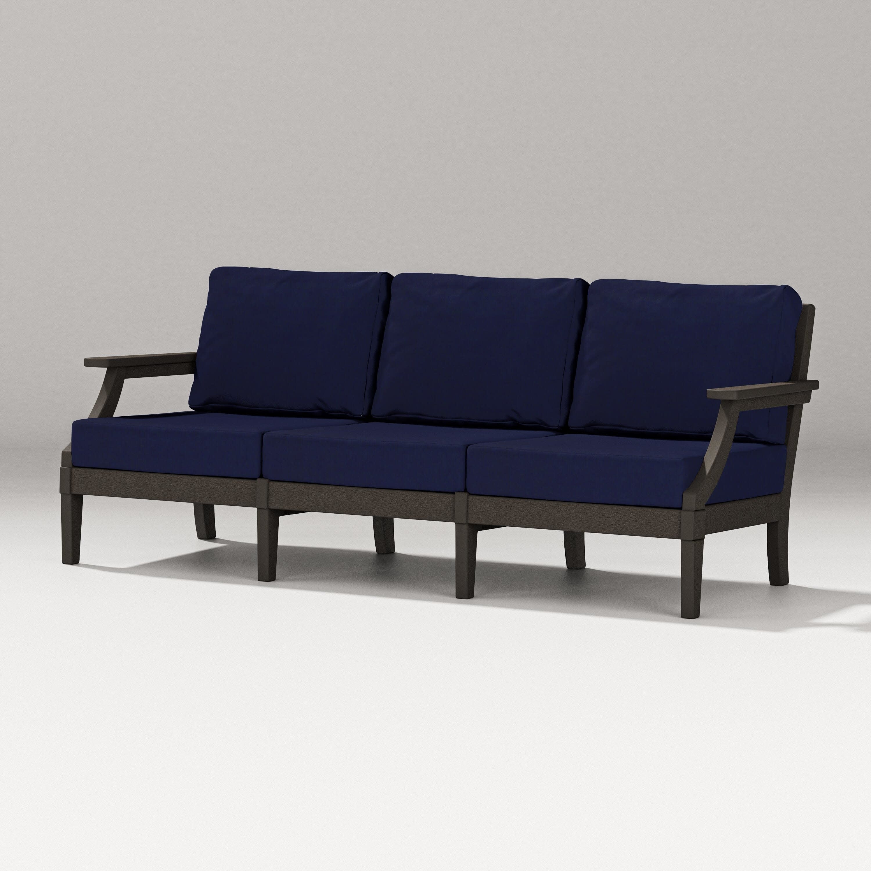 Estate Sofa in Vintage Coffee / Navy