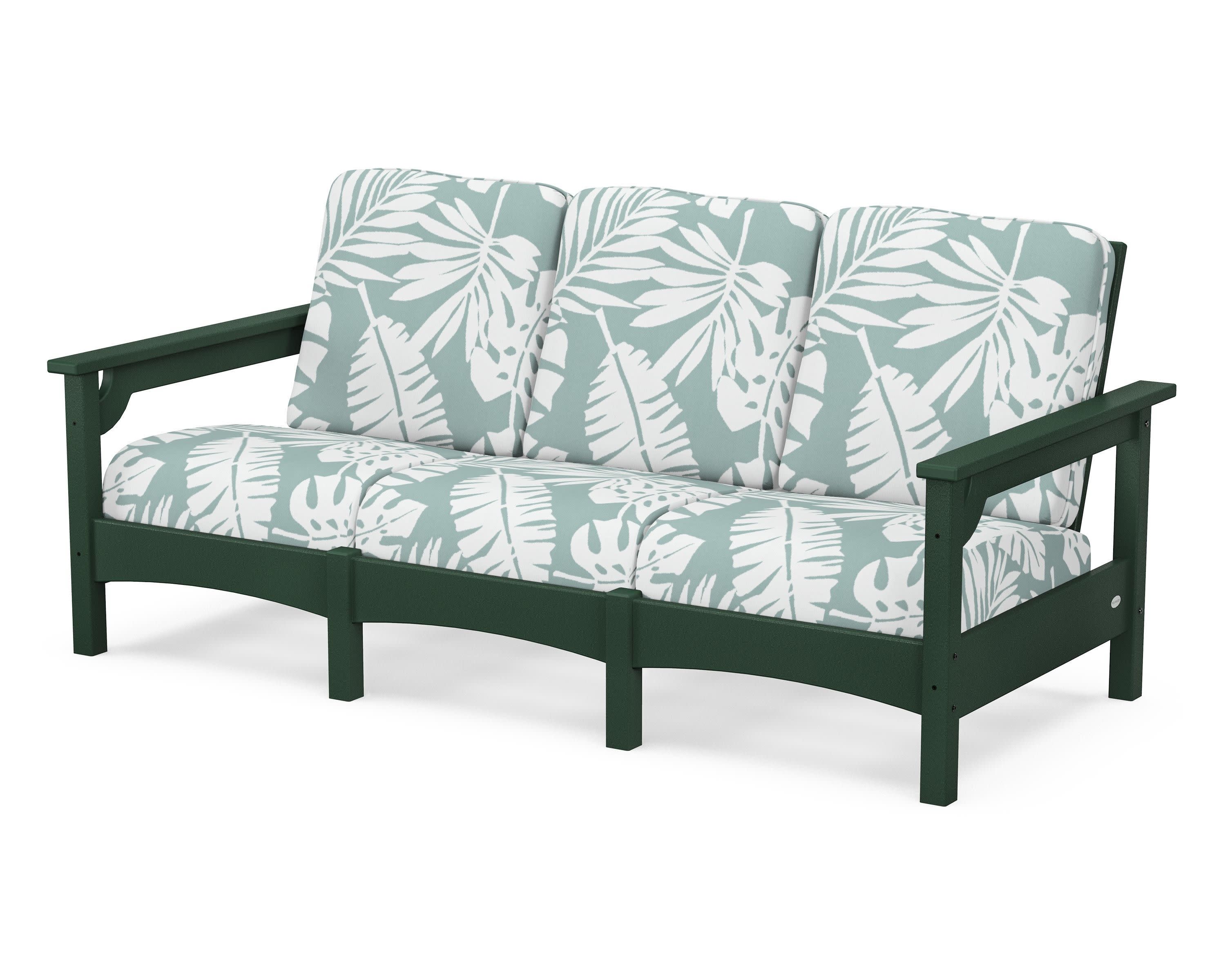 Club Sofa in Green / Leaf Glacier Spa