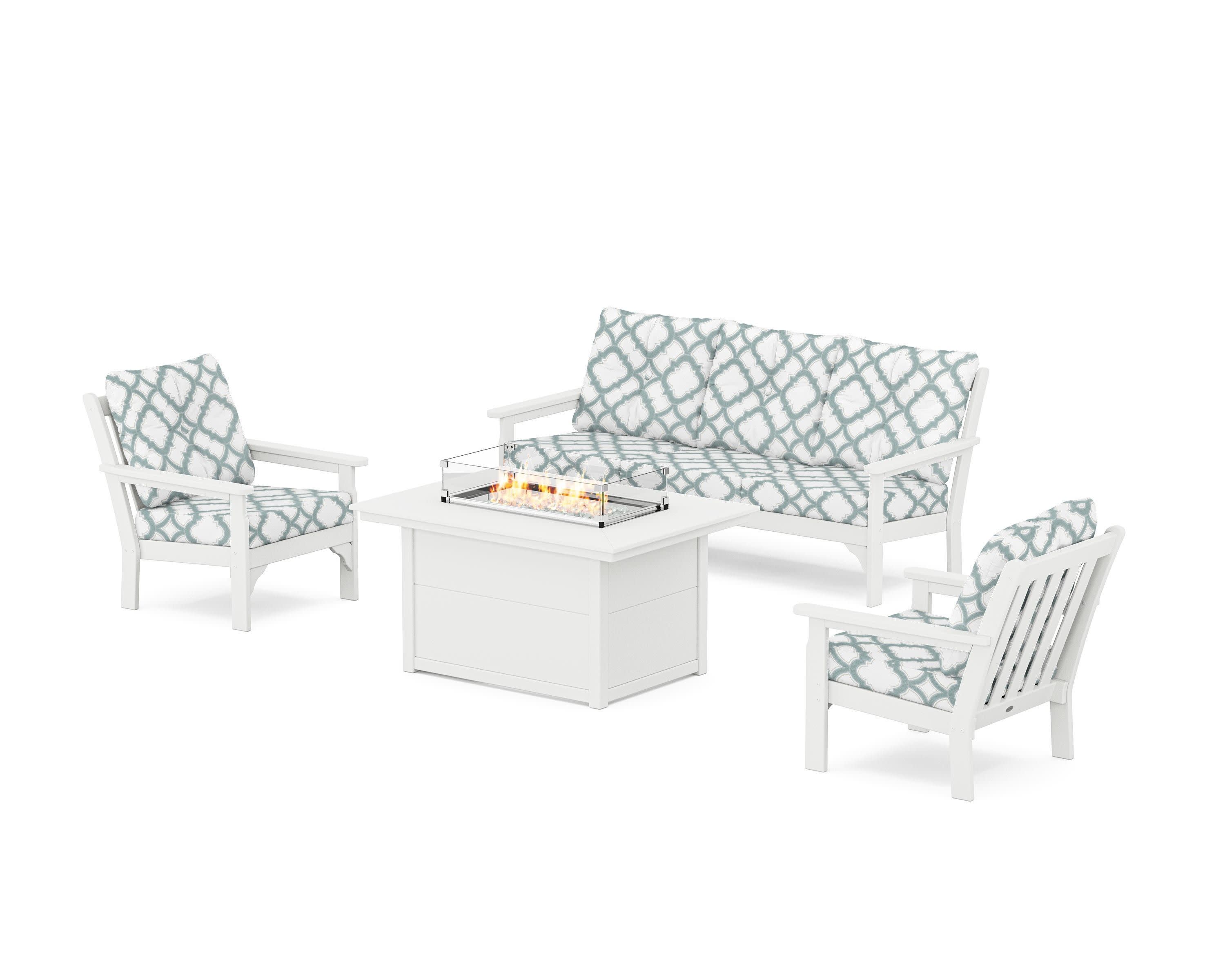 Vineyard Deep Seating Fire Pit Table Set in White / Trellis Glacier Spa