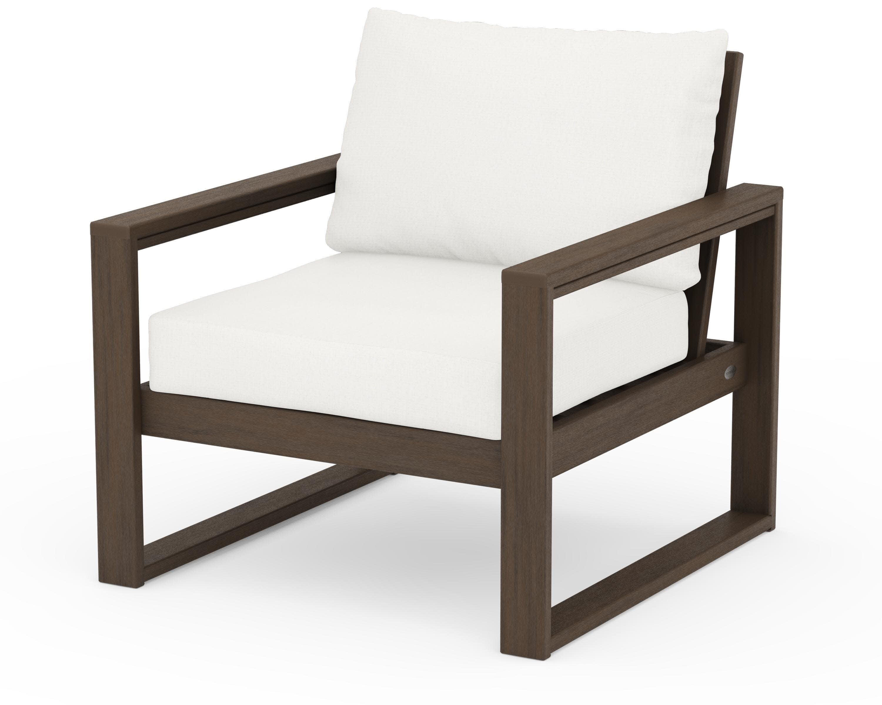 EDGE Club Chair in Kona / Natural Linen