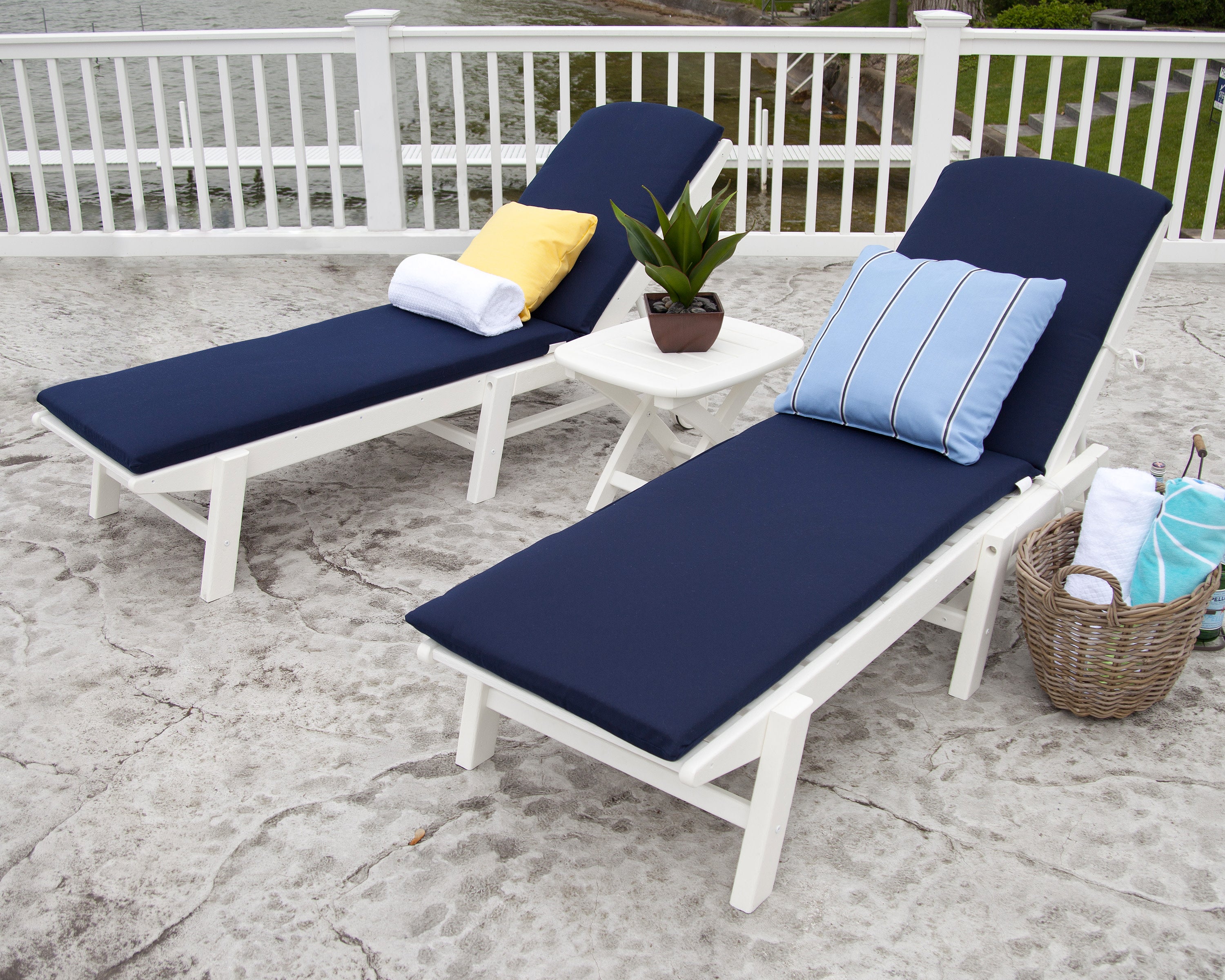 Nautical 3-Piece Chaise Set with Cushions