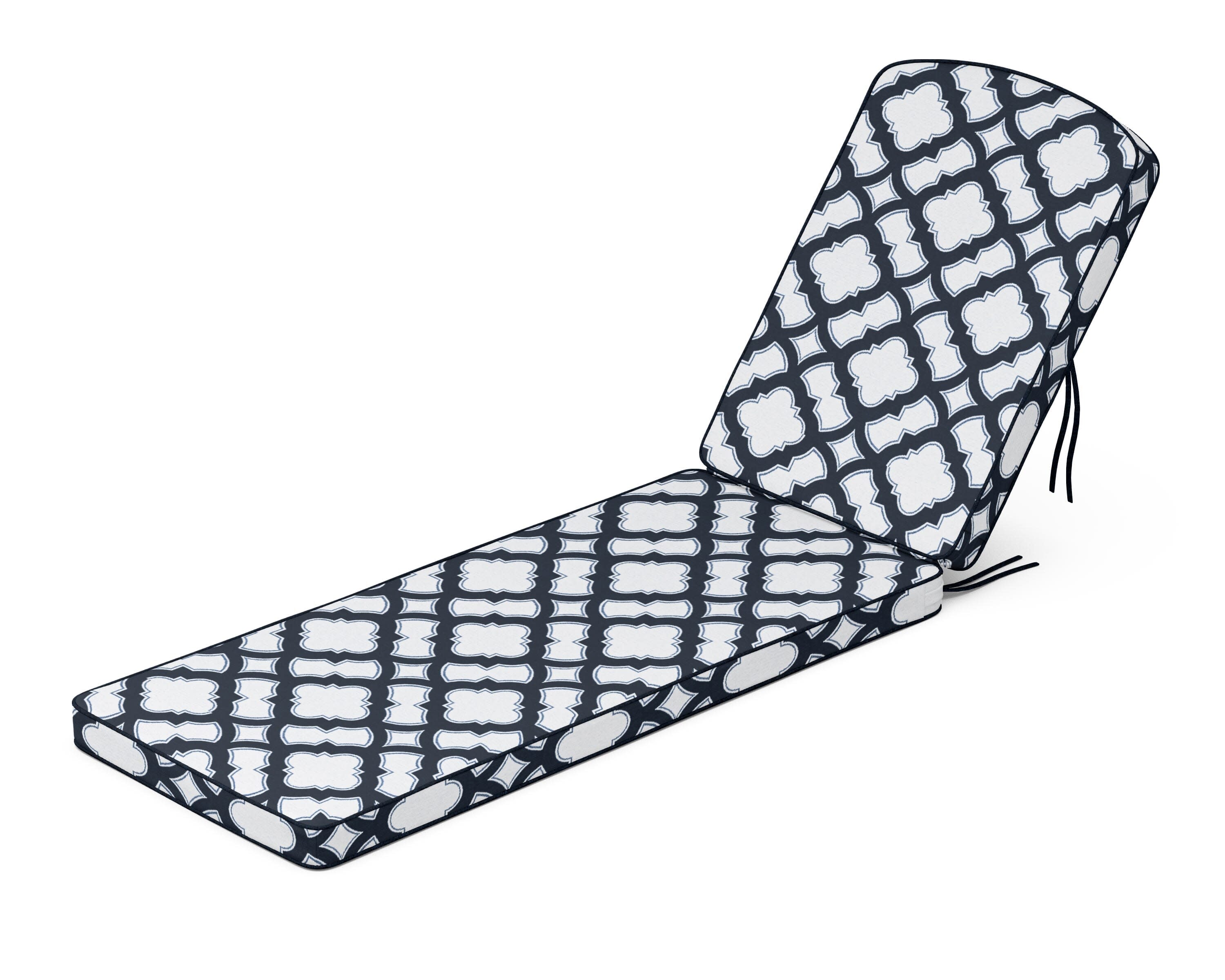 Chinoiserie Chaise Cushion in Trellis Marine Indigo