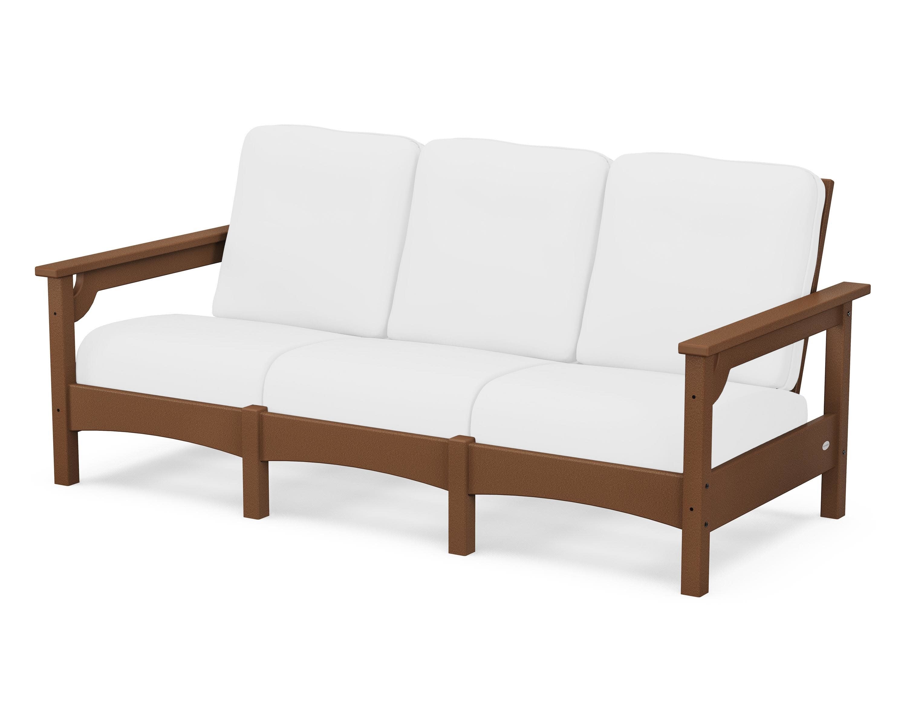 Club Sofa in Teak / Natural