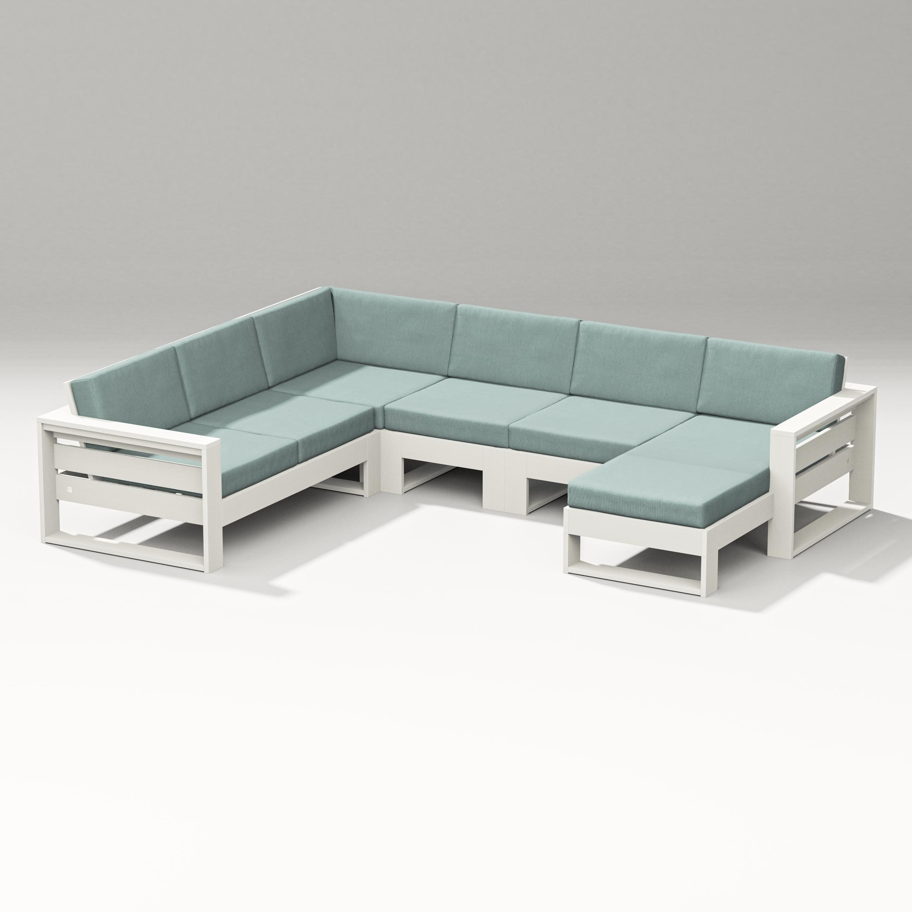 Latitude Corner Sectional with Right Chaise in Vintage White / Glacier Spa
