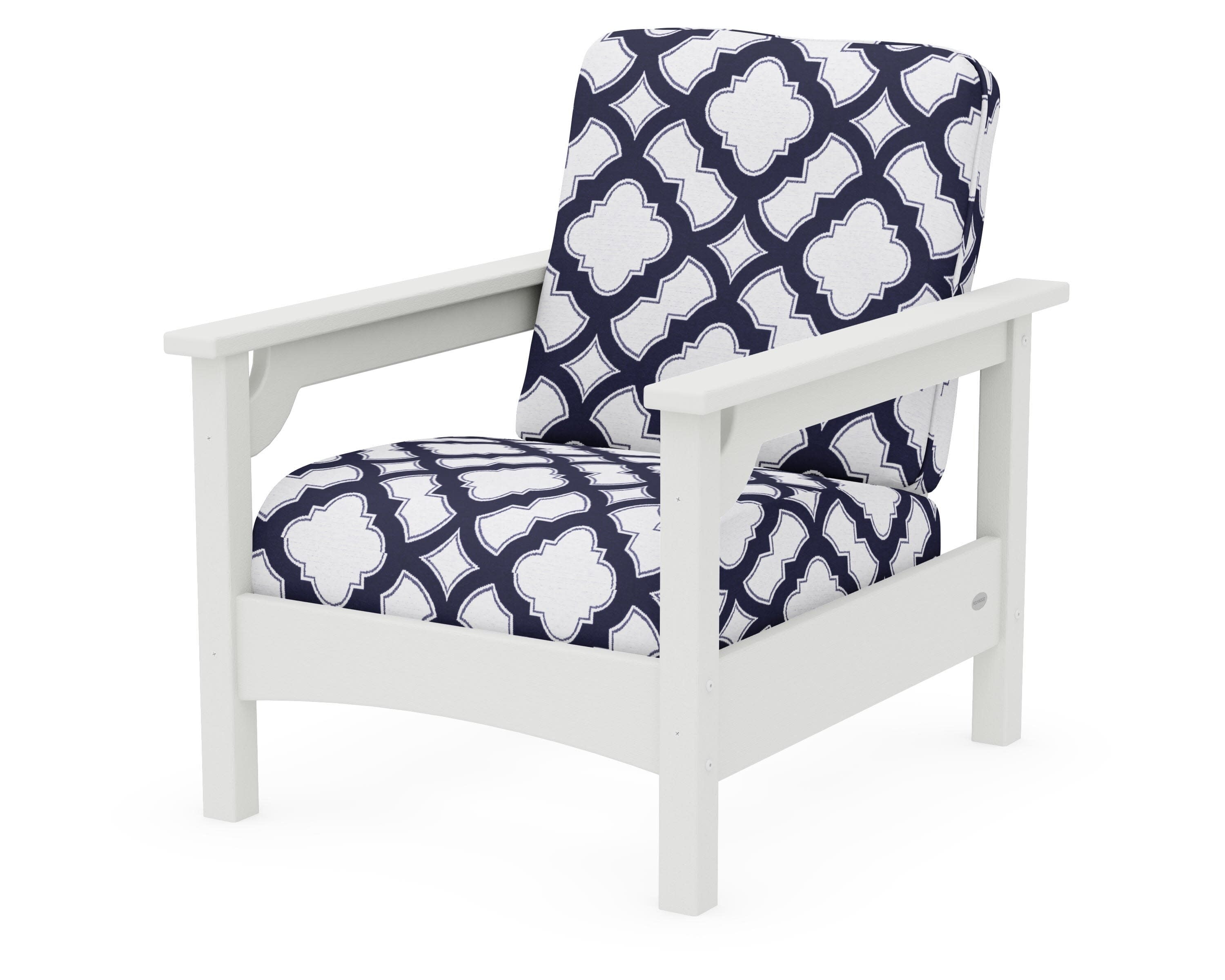 Club Chair in Vintage White / Trellis Navy