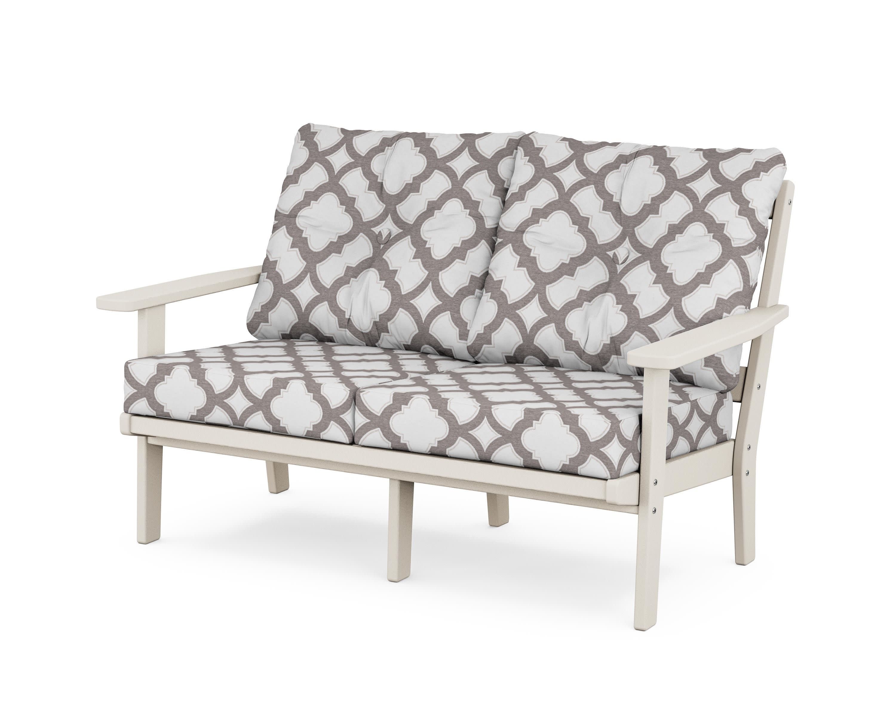 Oxford Deep SeatingLoveseat in Sand / Trellis Grey Mist