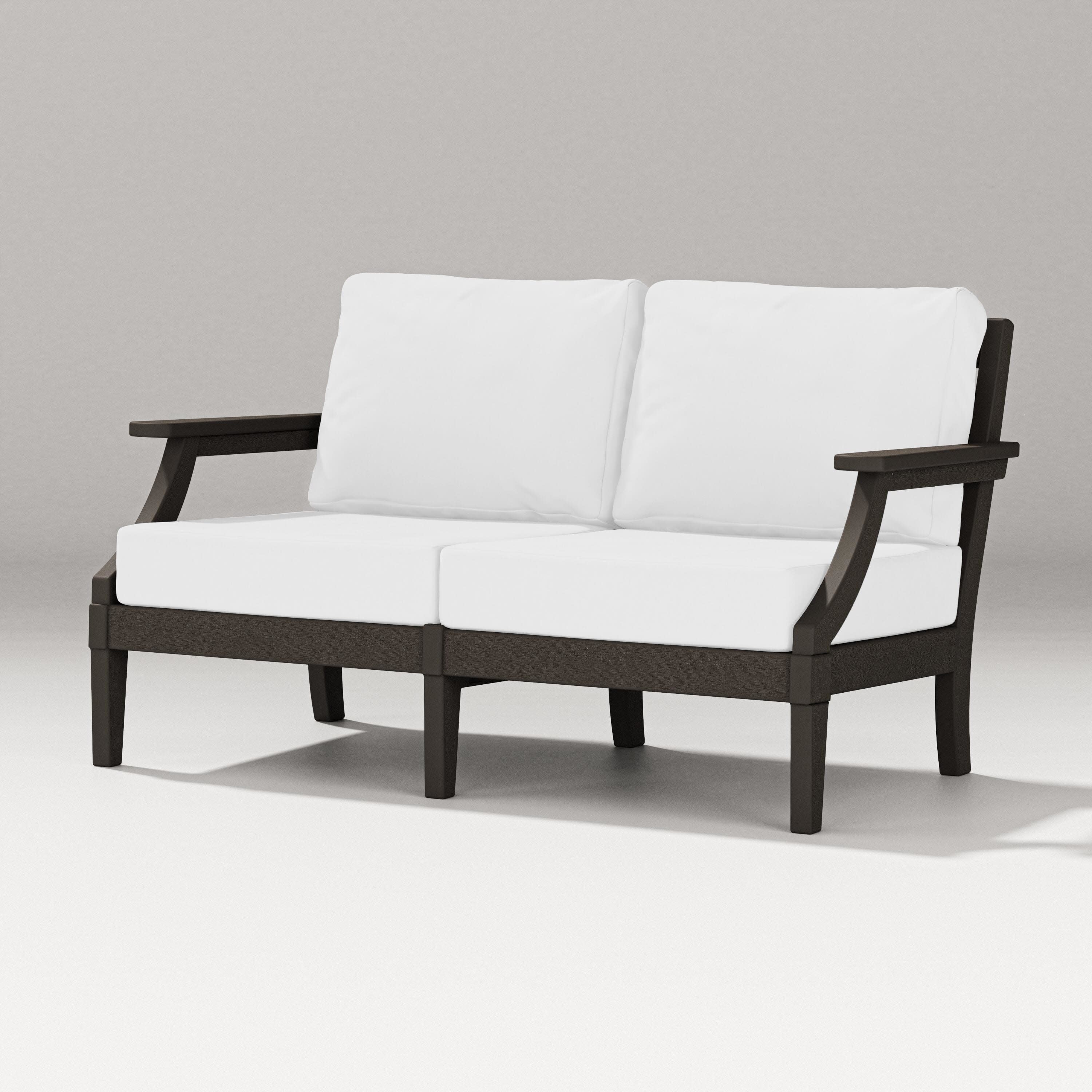 Estate Loveseat in Vintage Coffee / Natural