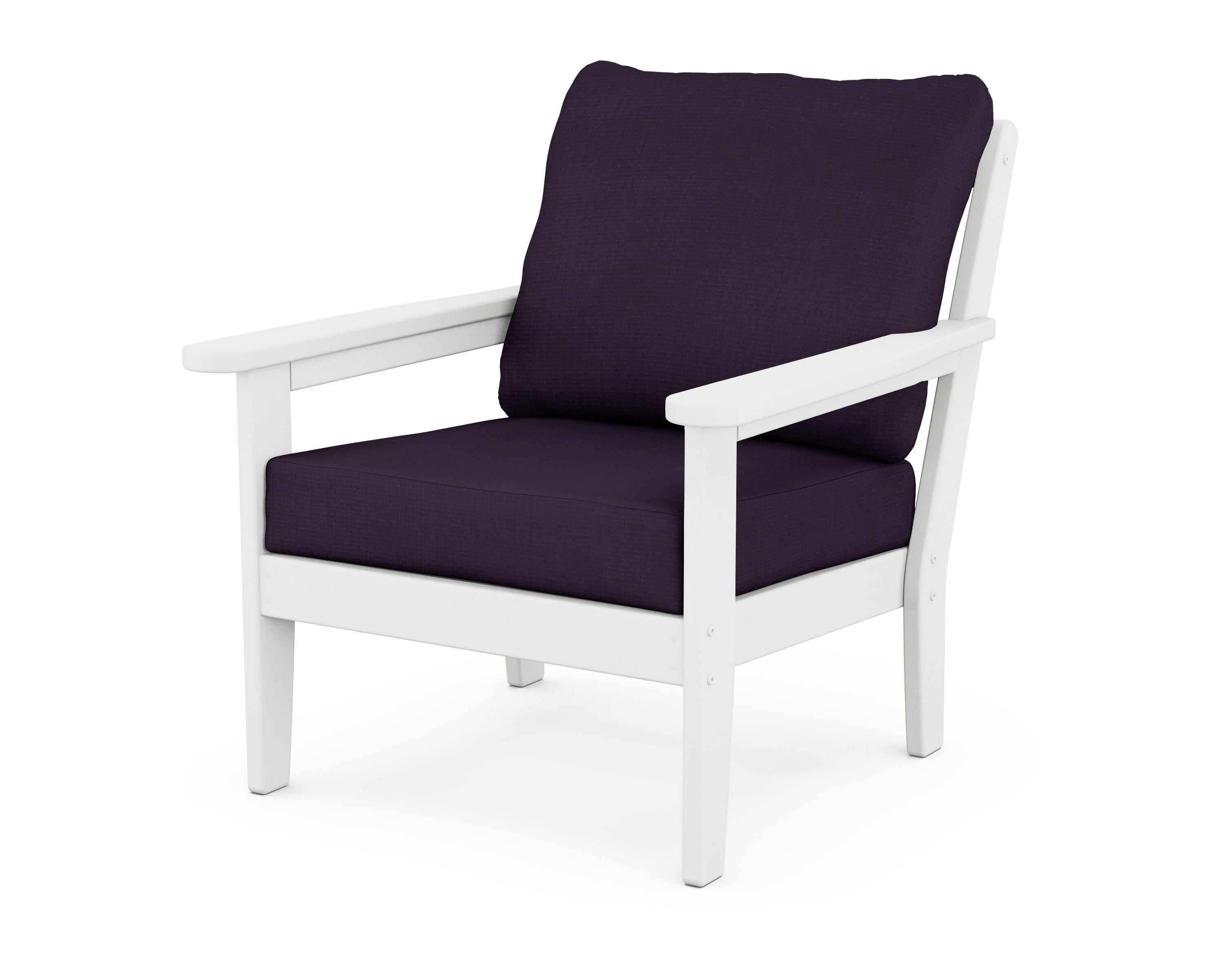 Cottage Deep Seating Chair in White / Navy Linen