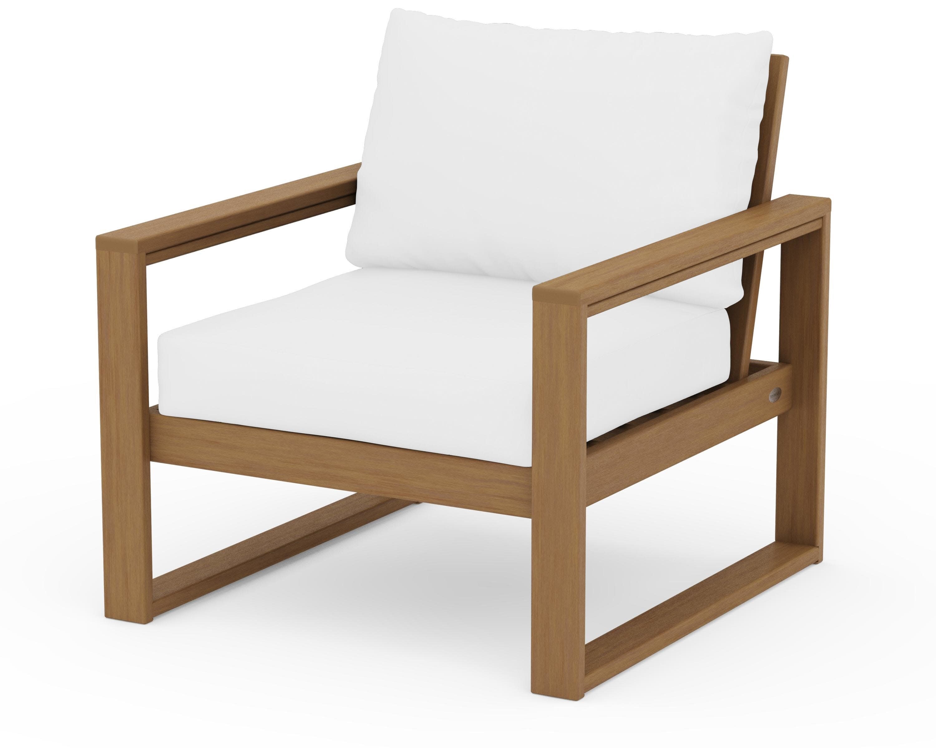 EDGE Club Chair in Natural / Natural