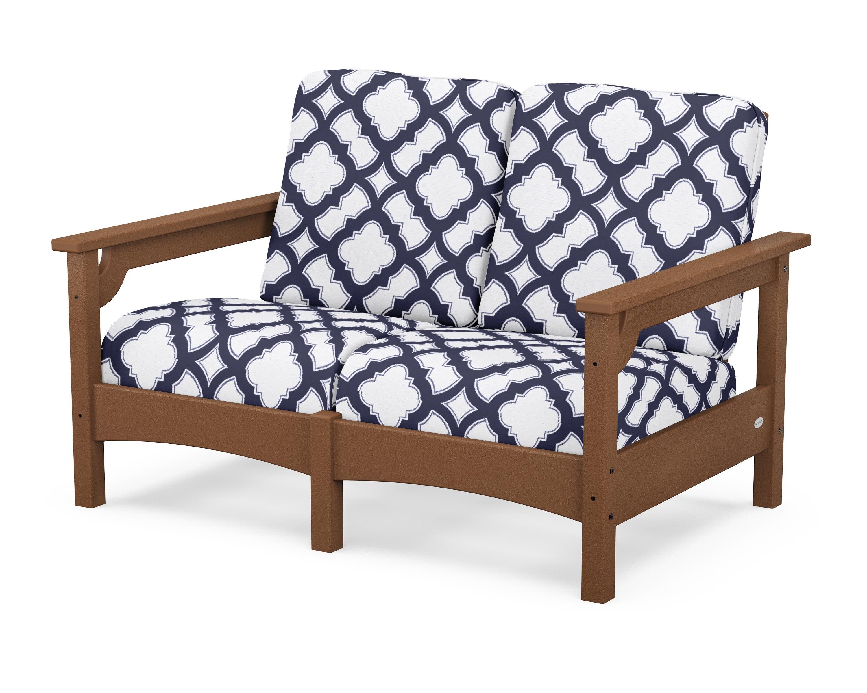 Club Loveseat in Teak / Trellis Navy