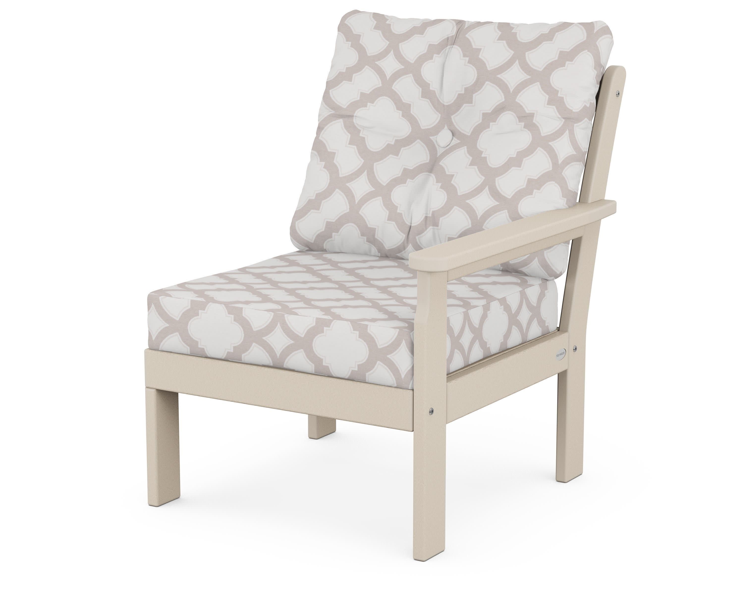 Vineyard Modular Right Arm Chair in Sand / Trellis Dune Burlap