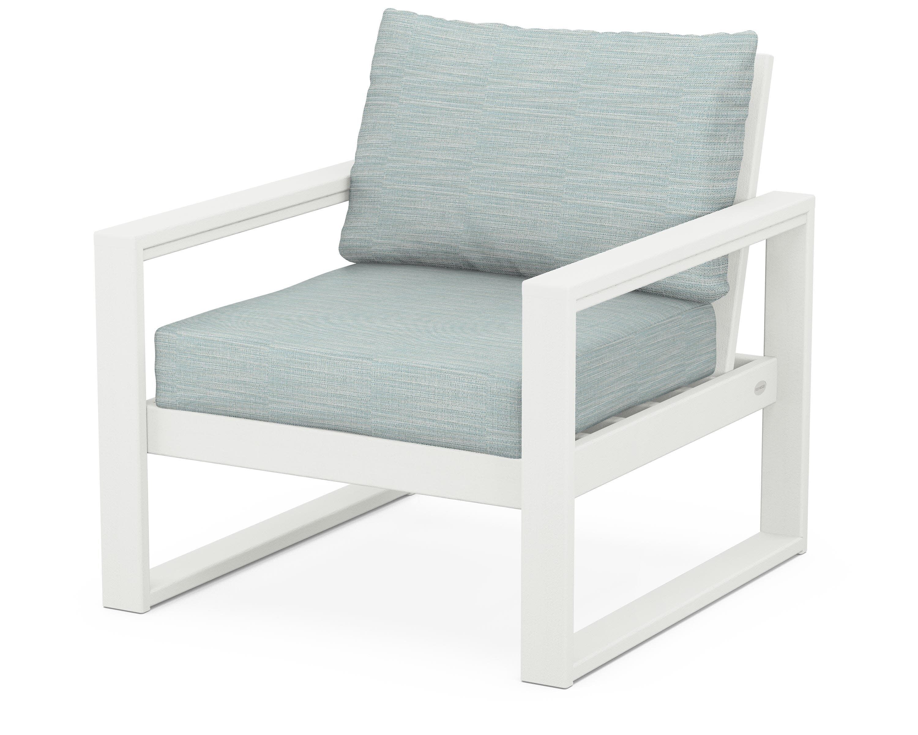 EDGE Club Chair in Vintage White / Soothe Mist