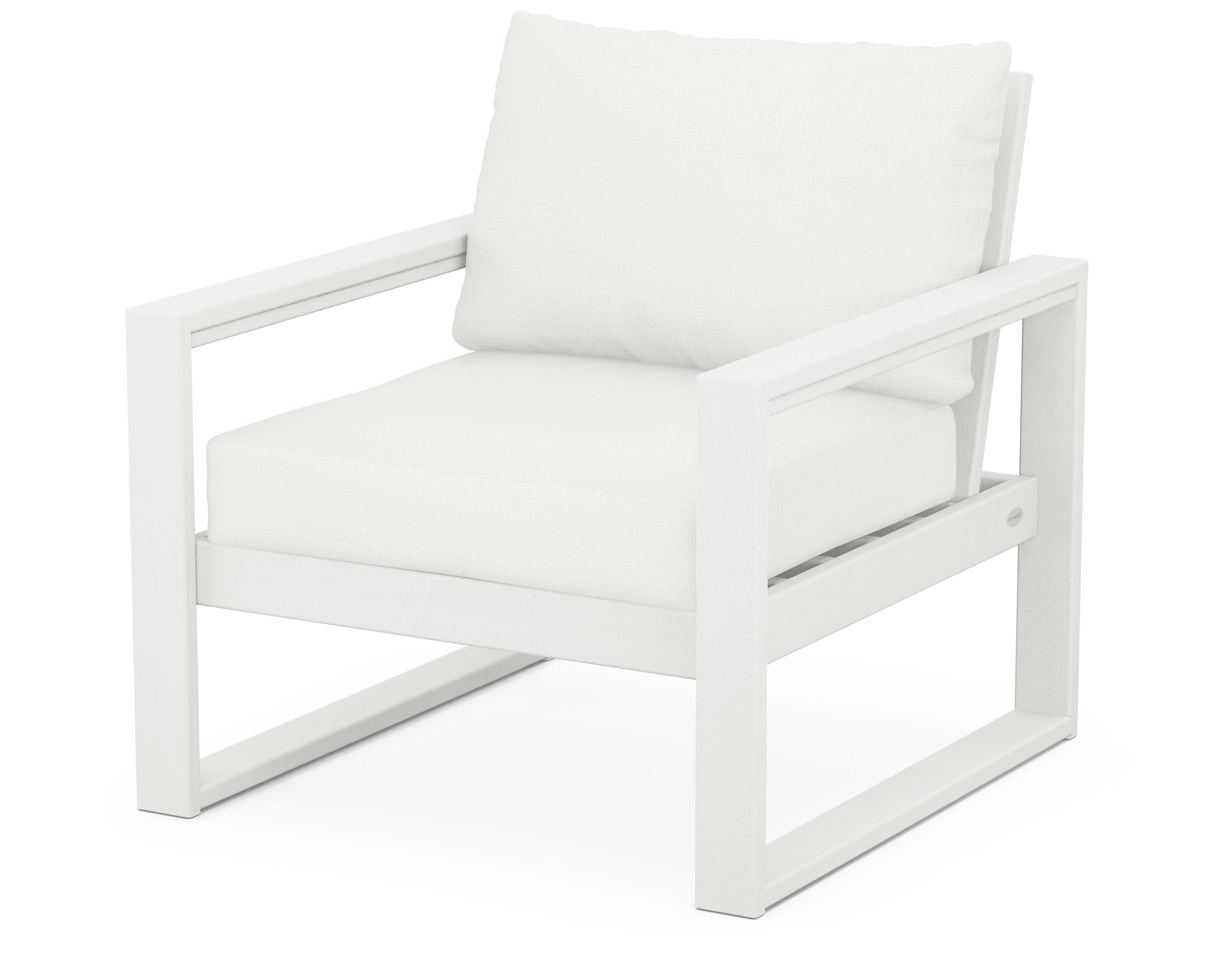 EDGE Club Chair in Vintage White / Natural Linen