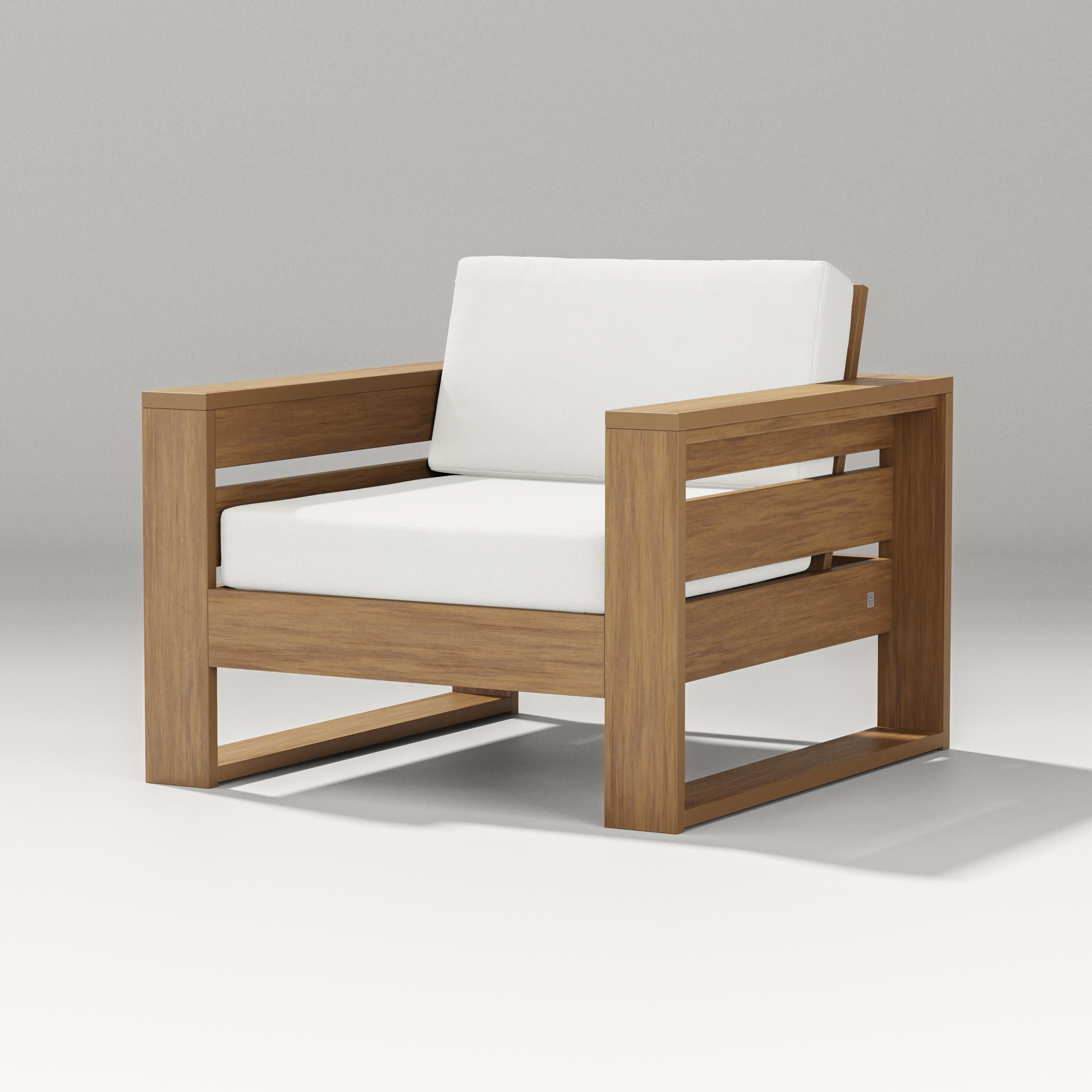 Latitude Lounge Chair in Natural / Natural Linen
