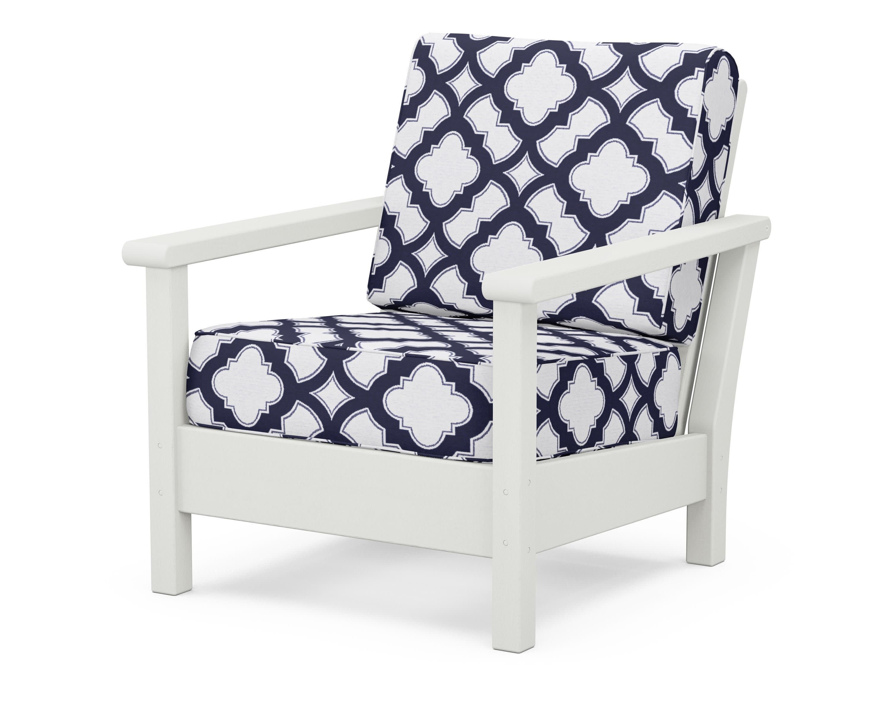 Harbour Deep Seating Chair in Vintage White / Trellis Navy