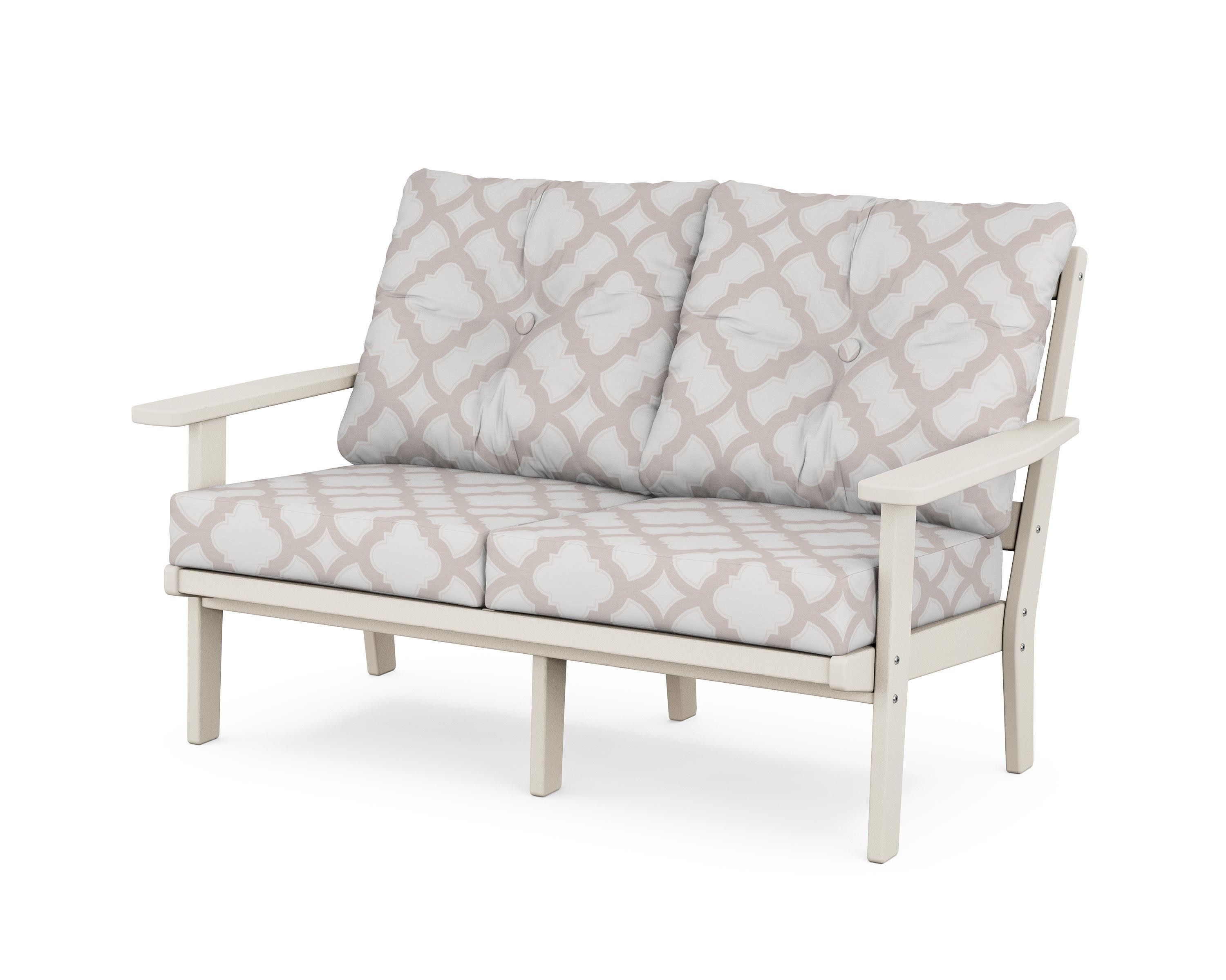 Oxford Deep SeatingLoveseat in Sand / Trellis Dune Burlap