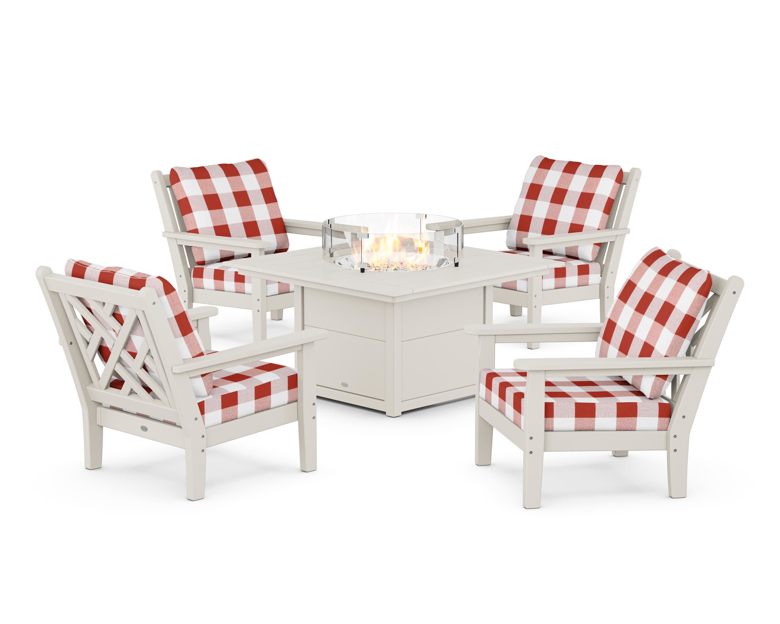 Chippendale 5-Piece Deep Seating Set with Fire Pit Table in Sand / Buffalo Plaid Crimson