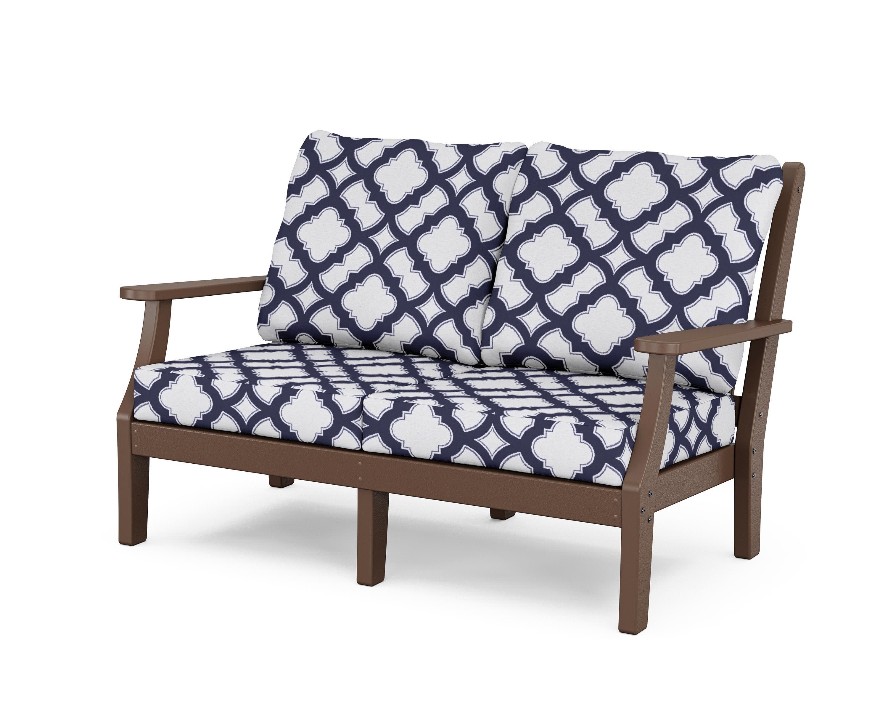 Wovendale Deep Seating Loveseat in Mahogany / Trellis Navy