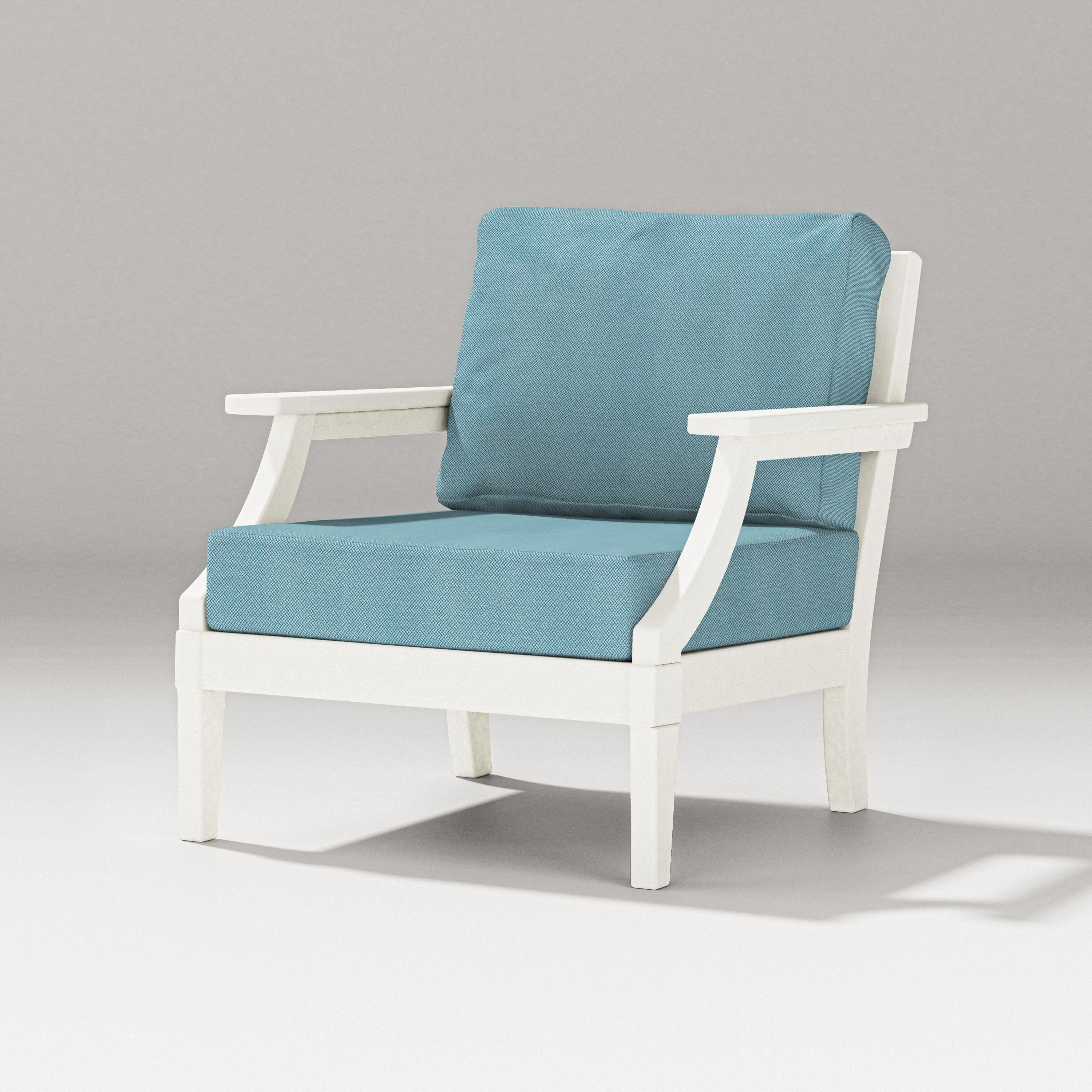 Estate Lounge Chair in Vintage White / Lattice Sky Blue