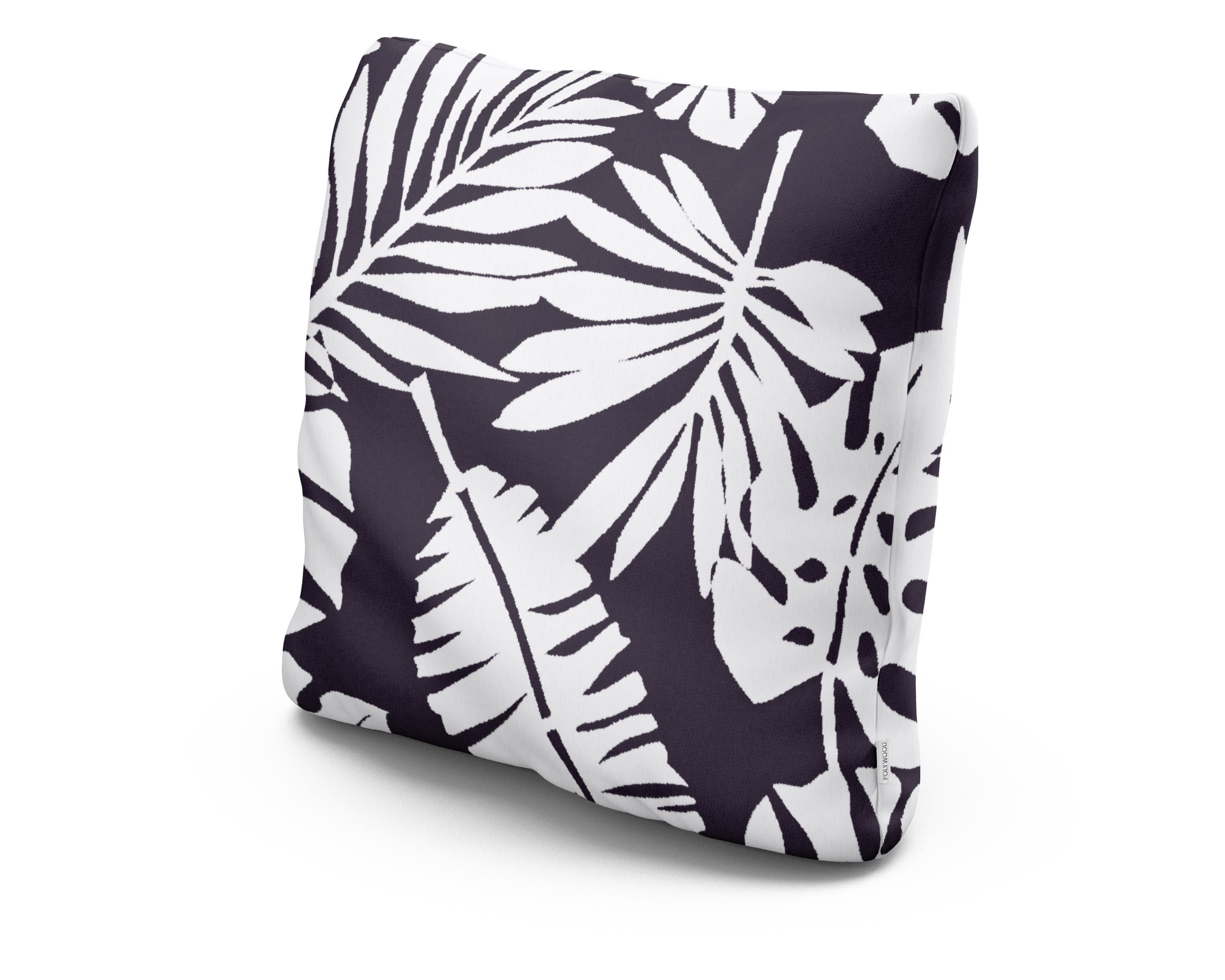 20" Outdoor Throw Pillow in Leaf Navy