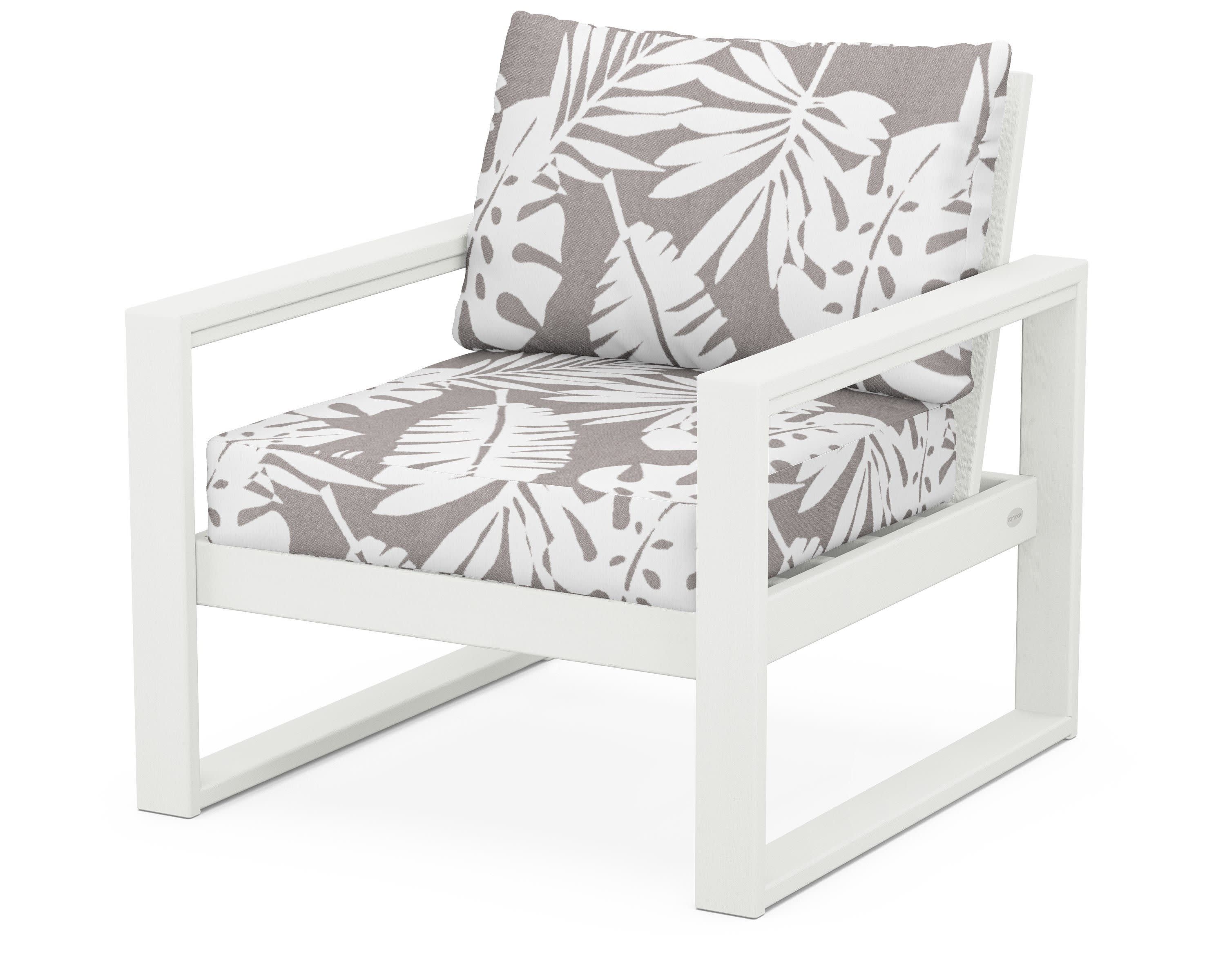 EDGE Club Chair in Vintage White / Leaf Grey Mist