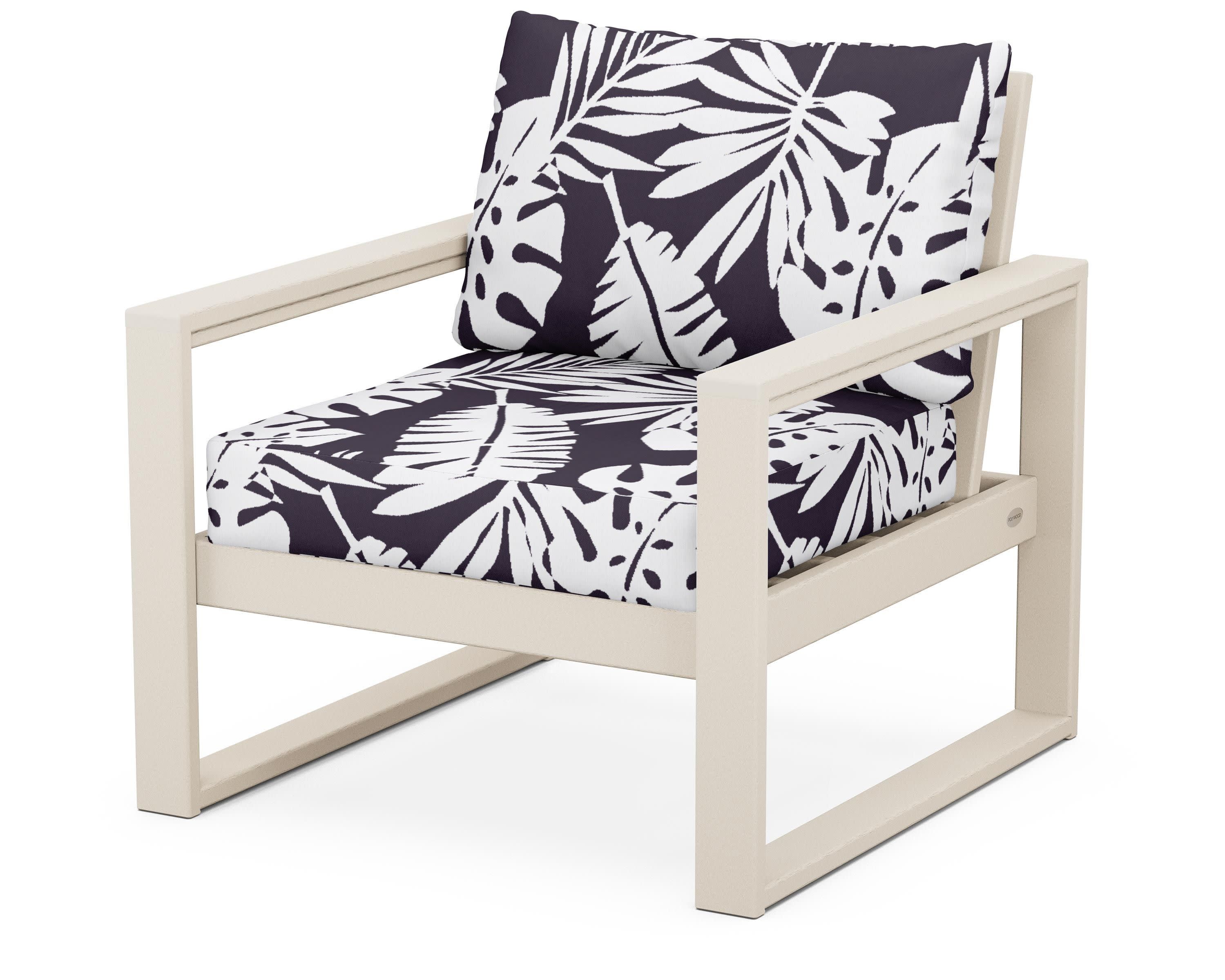 EDGE Club Chair in Sand / Leaf Navy