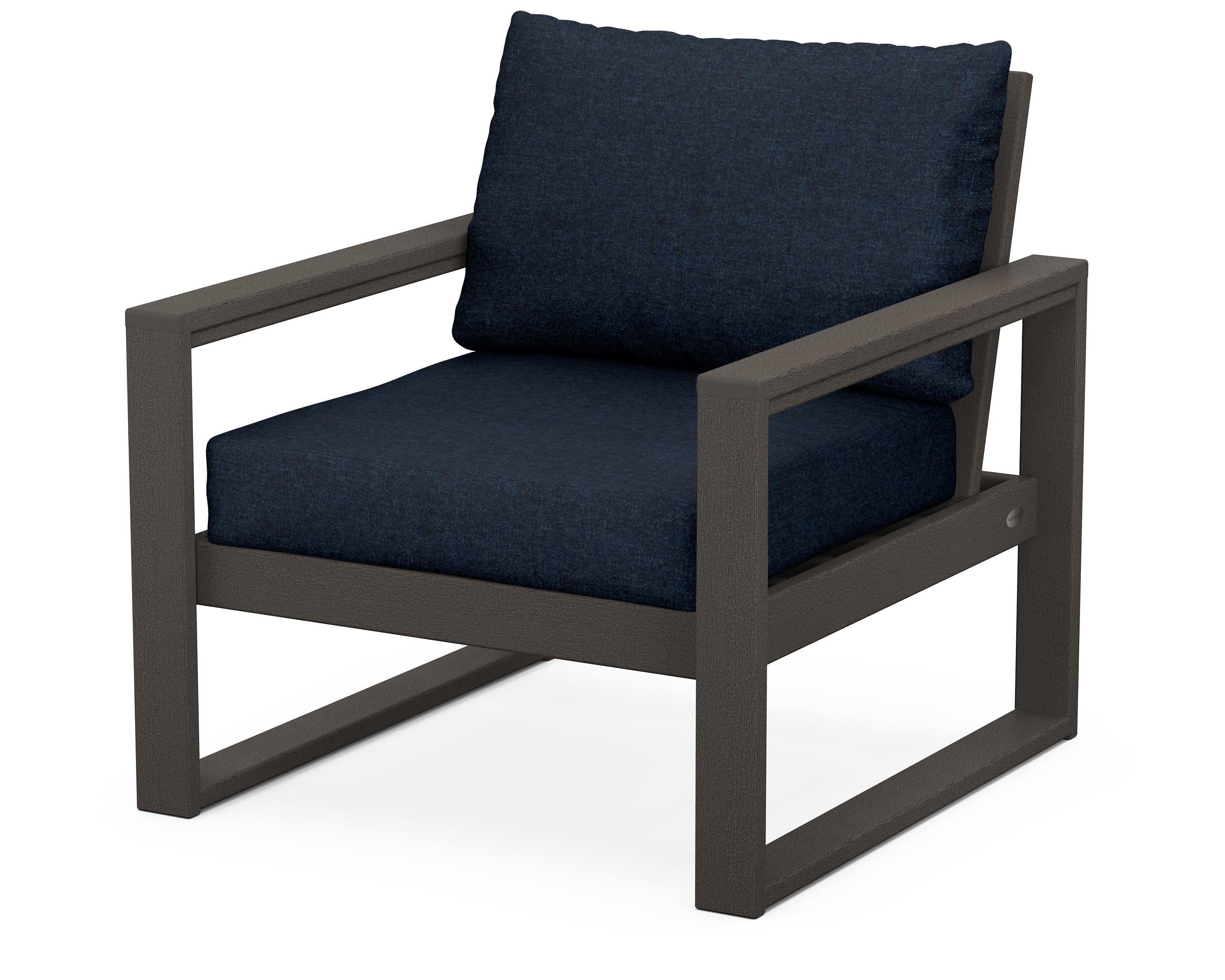 EDGE Club Chair in Vintage Coffee / Marine Indigo